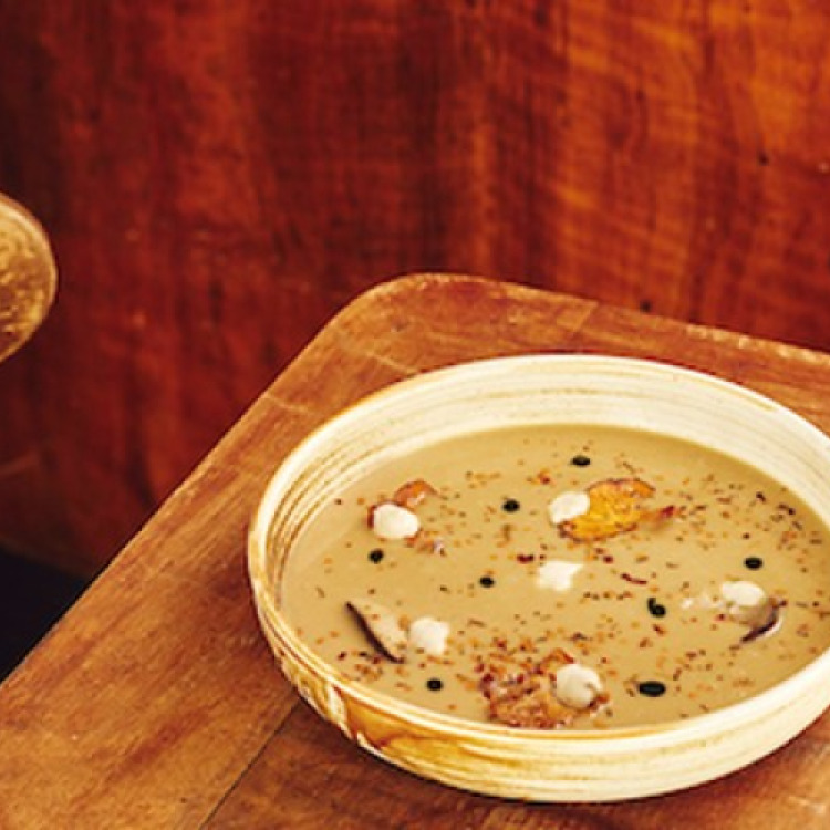 Soupe de céleri-rave et...