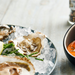 Oesters met een Bloody Mary...